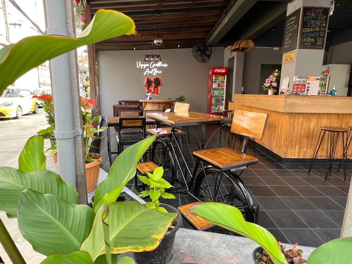The Voyager Guesthouse Chiang Mai Zewnętrze zdjęcie